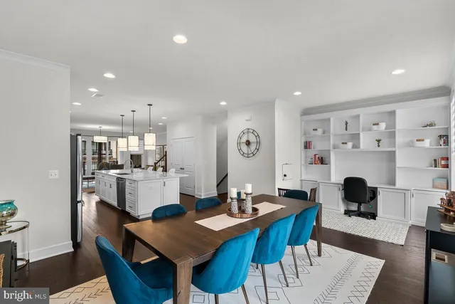 $859,000 | 23049 Cottonwillow Square, Brambleton, VA 20148