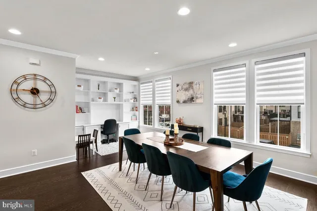 $859,000 | 23049 Cottonwillow Square, Brambleton, VA 20148