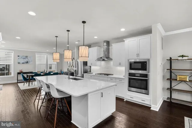 $859,000 | 23049 Cottonwillow Square, Brambleton, VA 20148