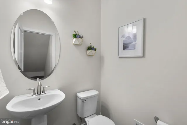 $859,000 | 23049 Cottonwillow Square, Brambleton, VA 20148