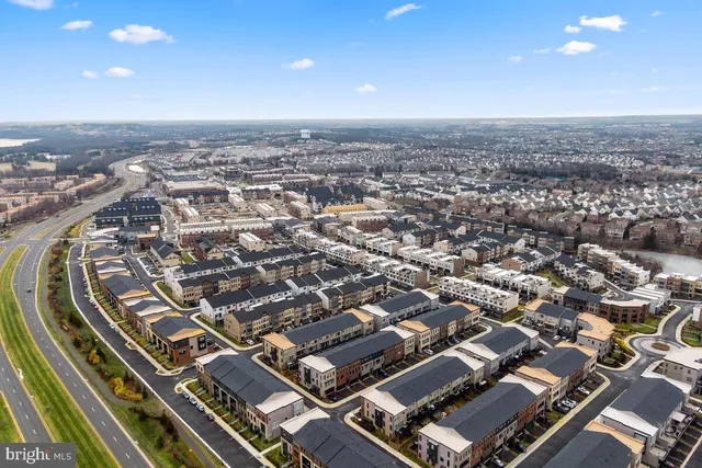 $859,000 | 23049 Cottonwillow Square, Brambleton, VA 20148