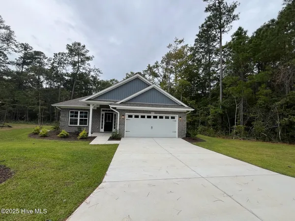 $393,900 | 1207 Mandevilla Drive Southeast, Bolivia, NC 28422