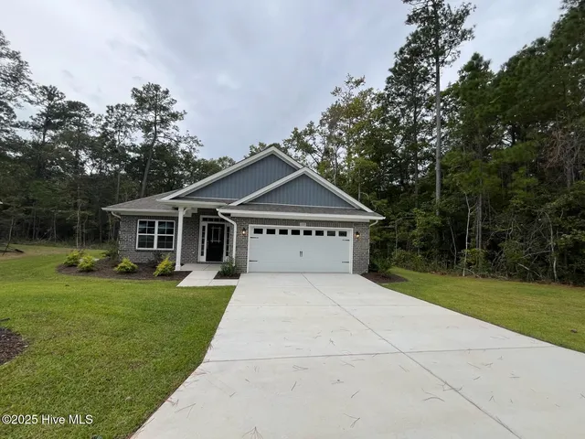 $413,900 | 1207 Mandevilla Drive Southeast, Bolivia, NC 28422