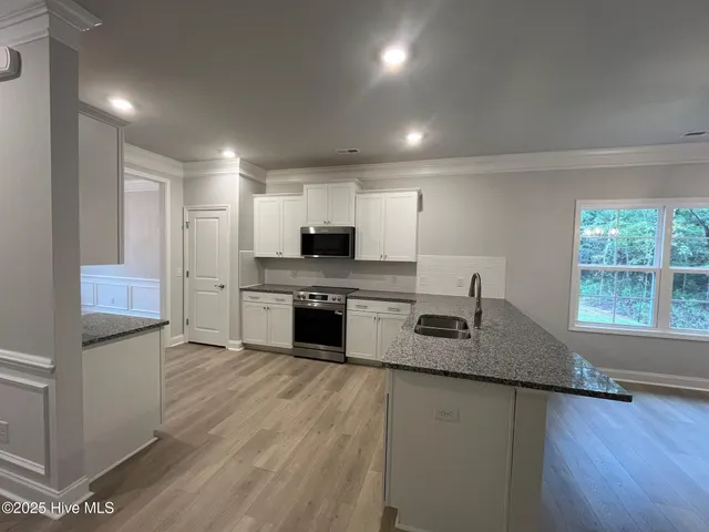 $413,900 | 1207 Mandevilla Drive Southeast, Bolivia, NC 28422