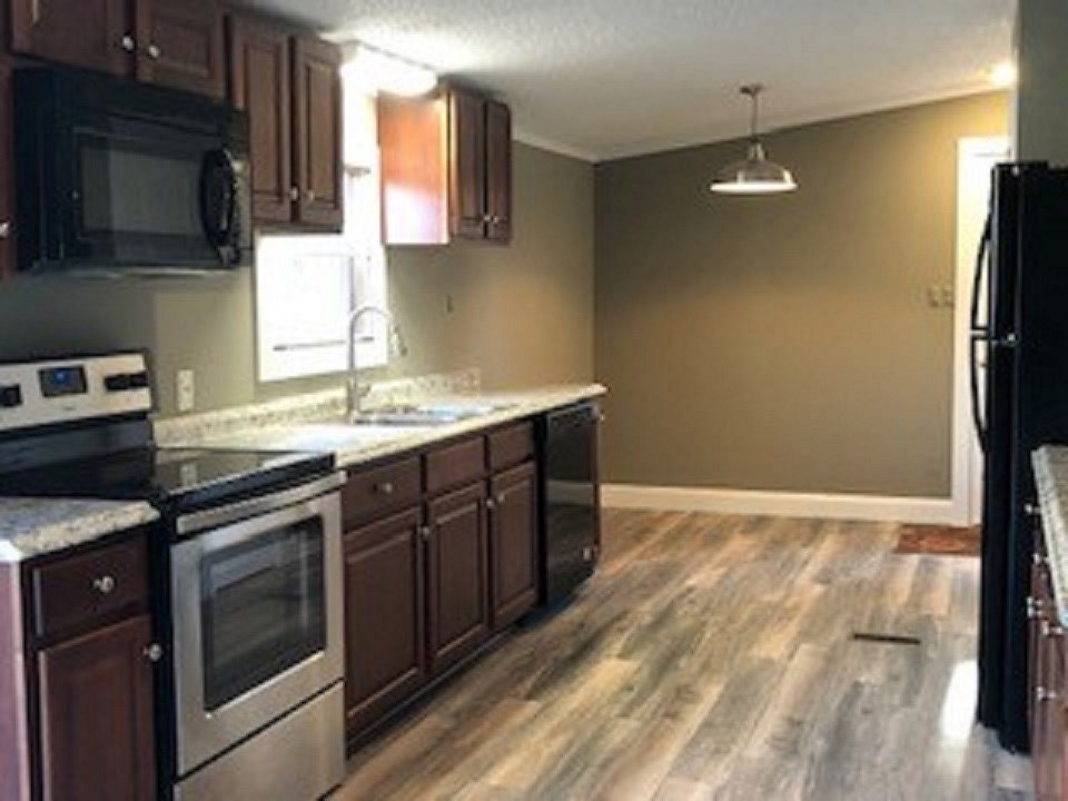 131 Guthrie Road Stuarts Draft, VA 24477 - Photo 5 of 24 Gallery Image 5