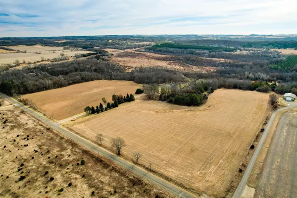 $1,400,000 | W8347 Thompson Road, Poynette, WI 53955