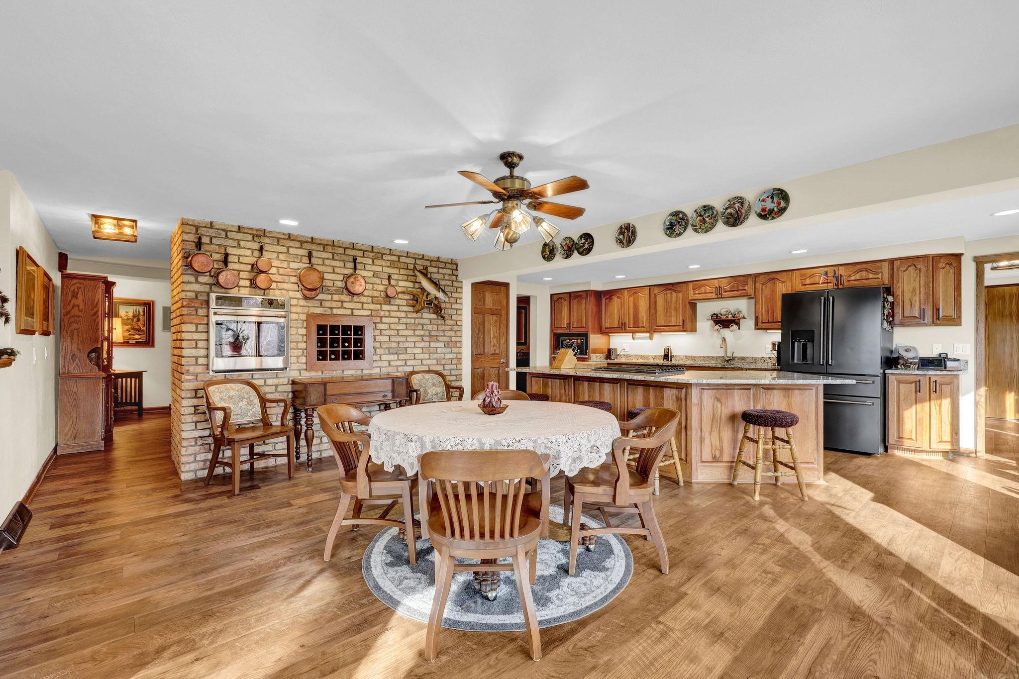 W8347 Thompson Road Poynette, WI 53955 - Photo 6 of 64