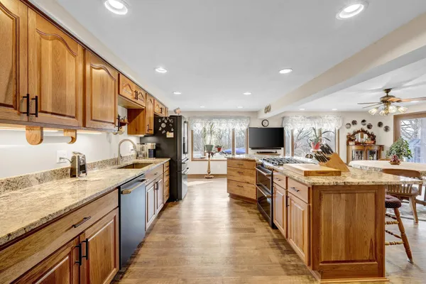 $1,400,000 | W8347 Thompson Road, Poynette, WI 53955