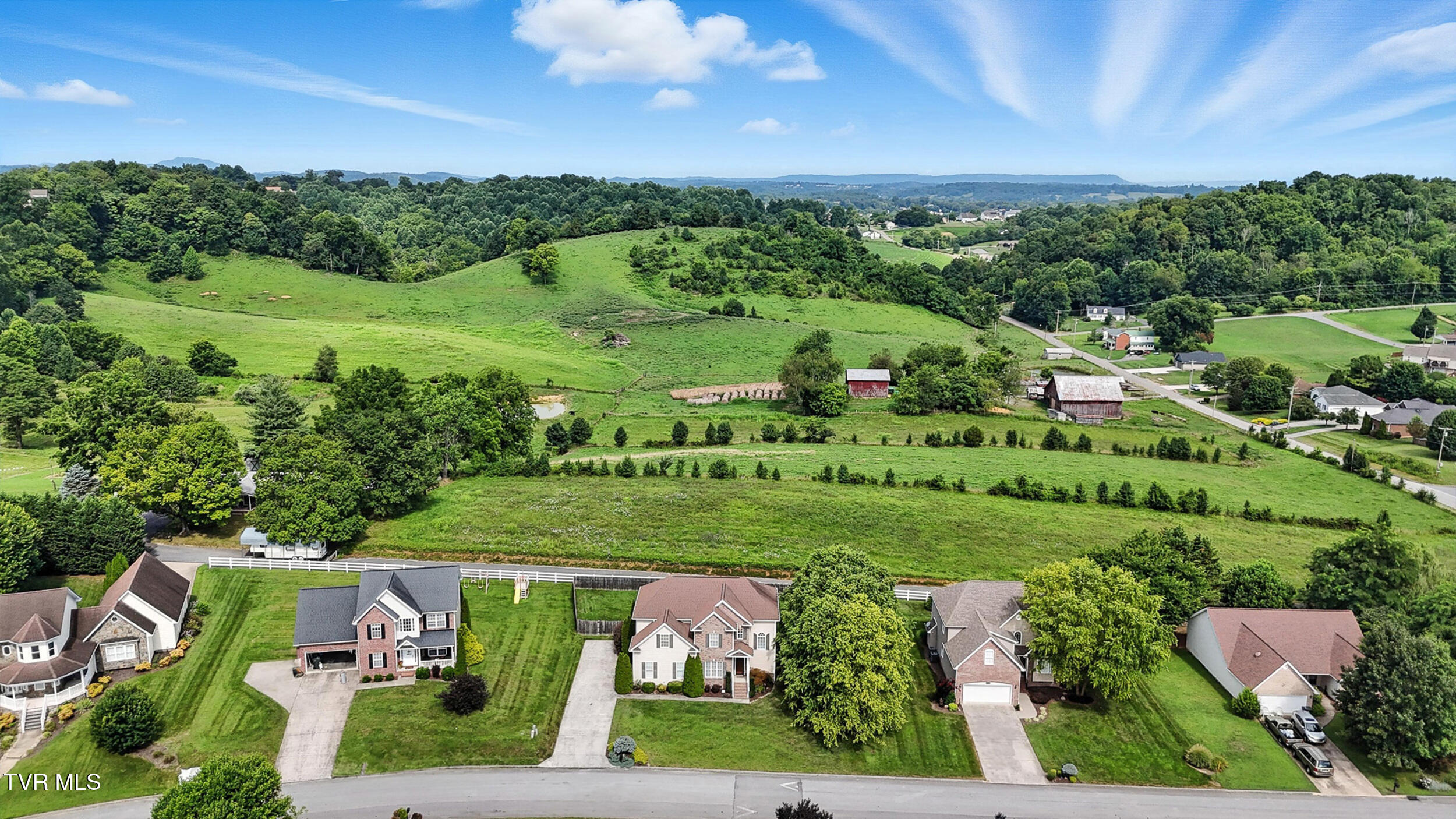 118 Ridgeview Meadows Drive Johnson City, TN 37615 - Photo 50 of 55 50_002_dji_20250715104049_0051_d