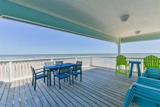 $825,000 | 17812 Vera Cruz Boulevard, Galveston, TX 77550