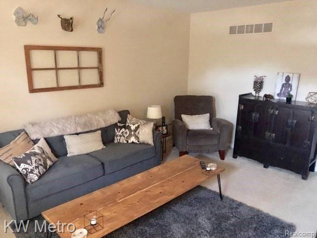 4963 Crooks Road, Unit 2 Royal Oak, MI 48073 - Photo 2 of 9