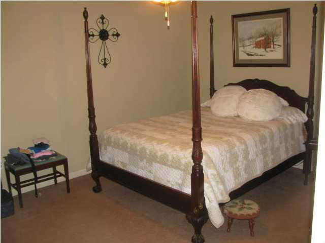 904 Cleary Road, Unit 10 Florence, MS 39073 - Photo 12 of 17 Typical master bedroom