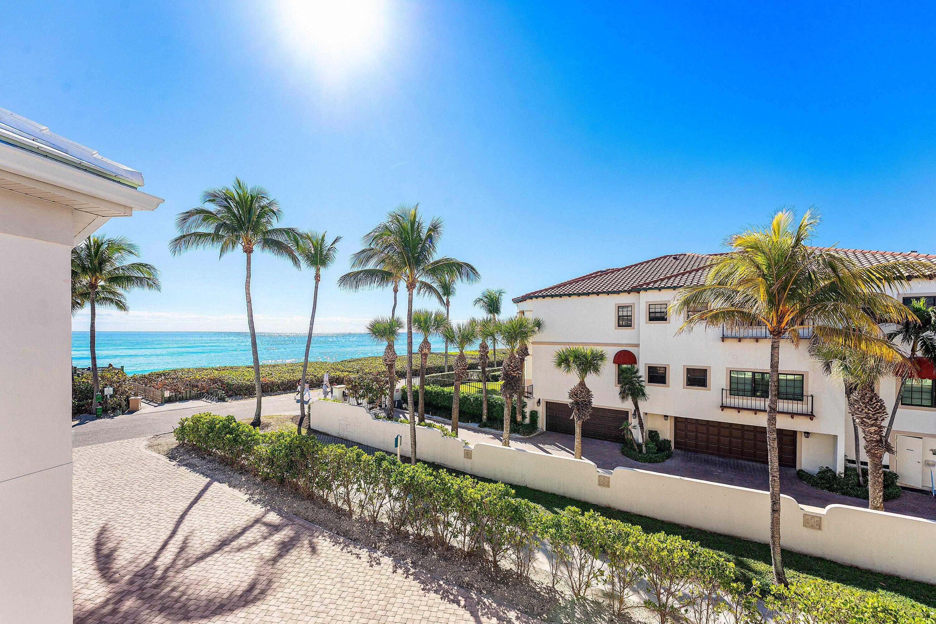 5900 Old Ocean Boulevard, Unit C4 Ocean Ridge, FL 33435 - Photo 6 of 25 a view of a house and outdoor space