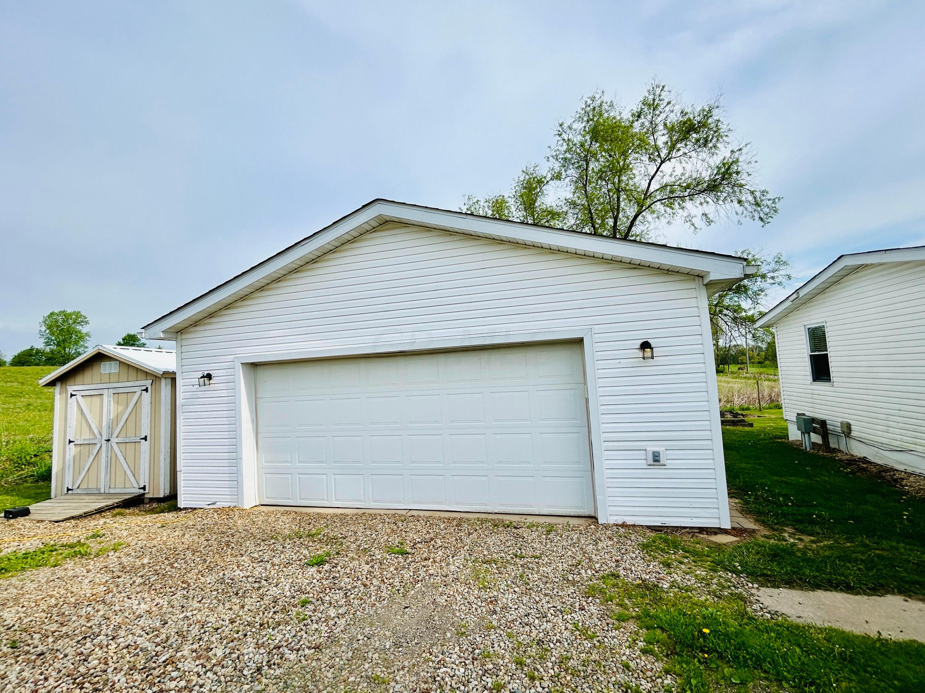 6361 Ridge Road Fredericktown, OH 43019 - Photo 24 of 32 IMG_6493