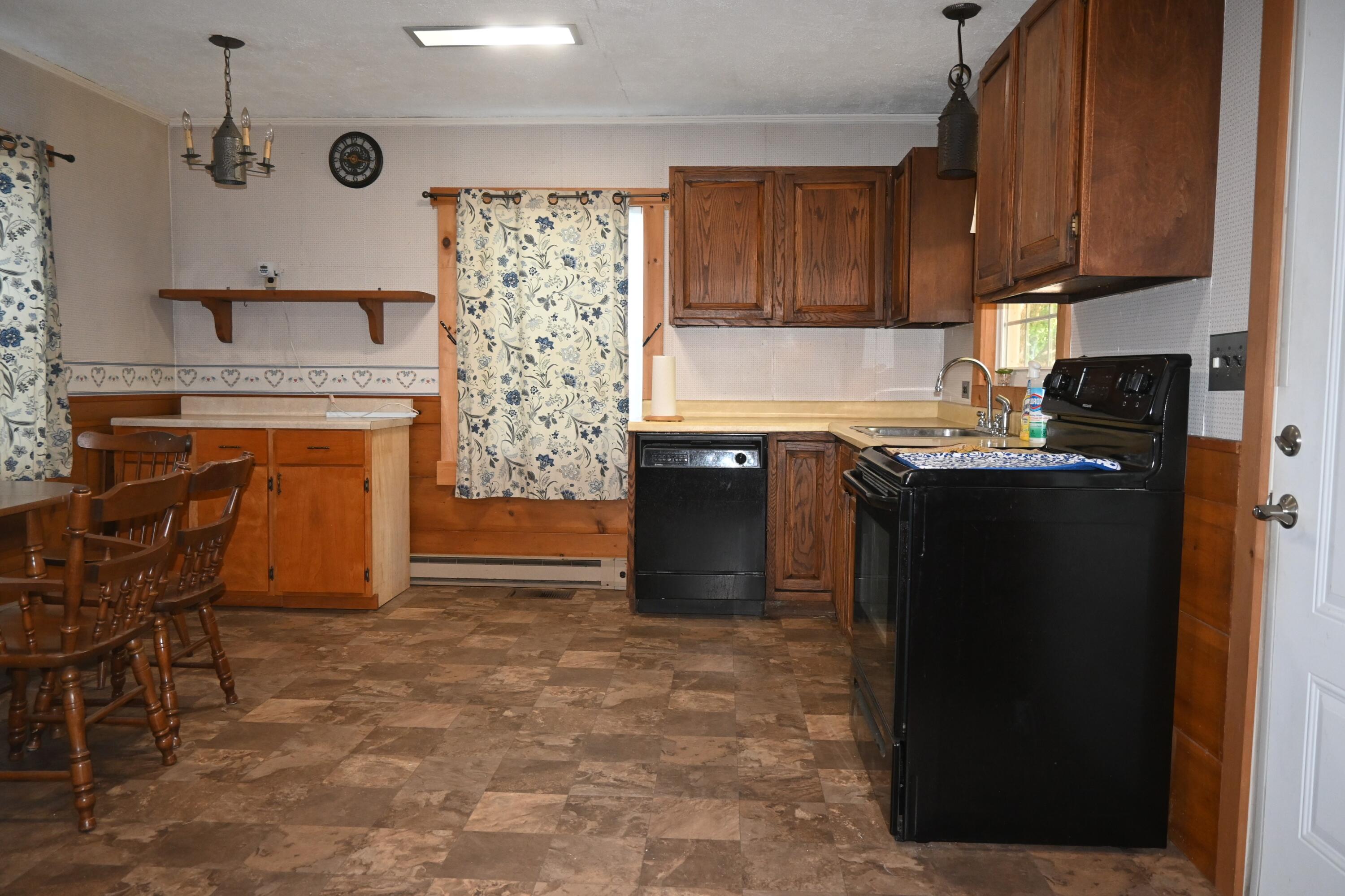 214 Dudley Corner Road Skowhegan, ME 04976 - Photo 2 of 87 DSC_0467