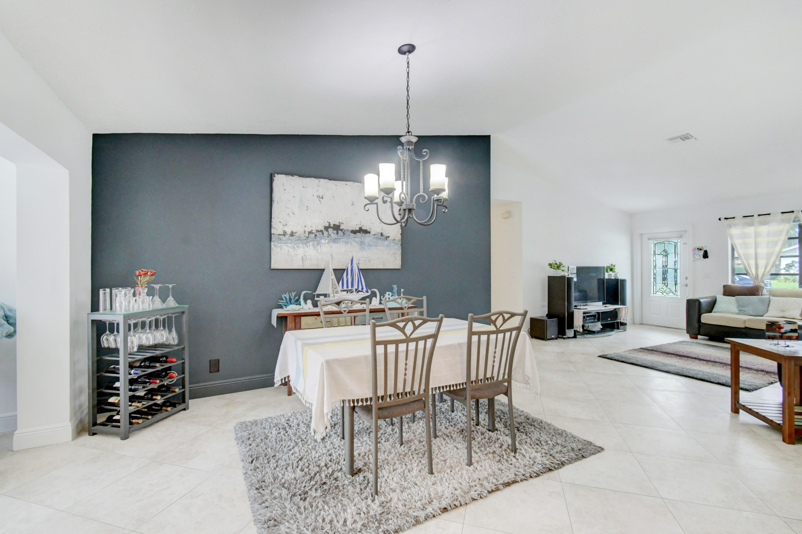 5138 Oak Hill Road Delray Beach, FL 33484 - Photo 23 of 58 Dining Area