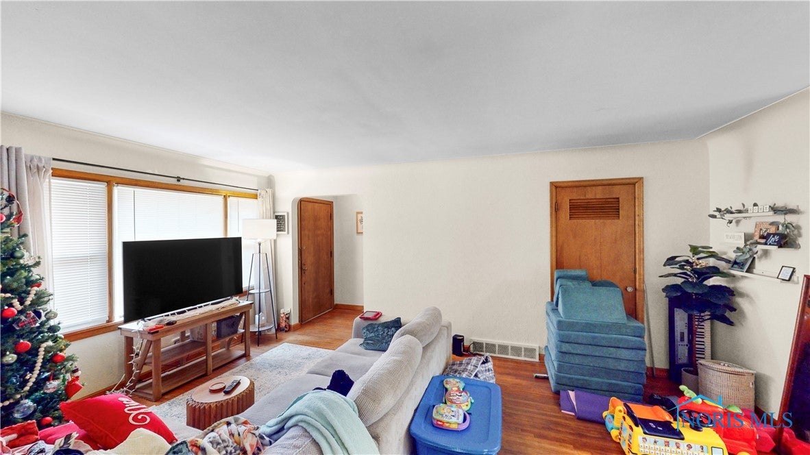 3756 Sherbrooke Road Toledo, OH 43613 - Photo 16 of 24 Gallery Image 16