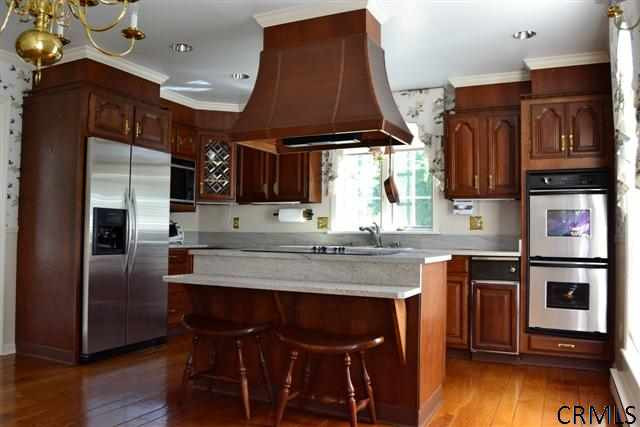 36 East Cobble Hill Road Albany, NY 12211 - Photo 7 of 15 Photo 7