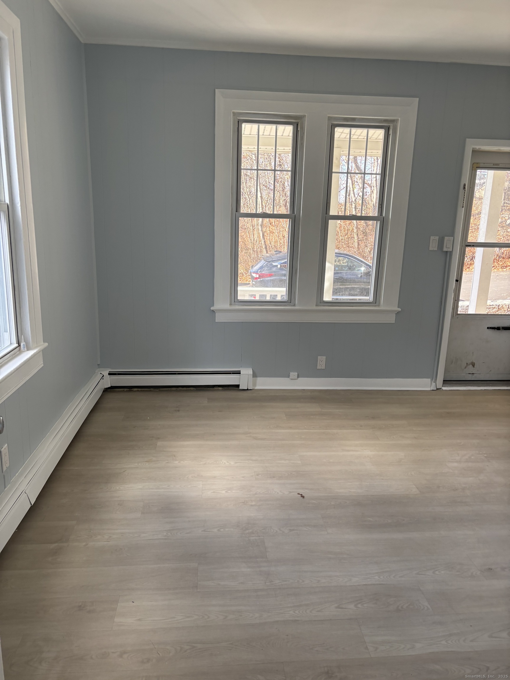 35 Washington Street Naugatuck, CT 06770 - Photo 12 of 16 an empty room with windows