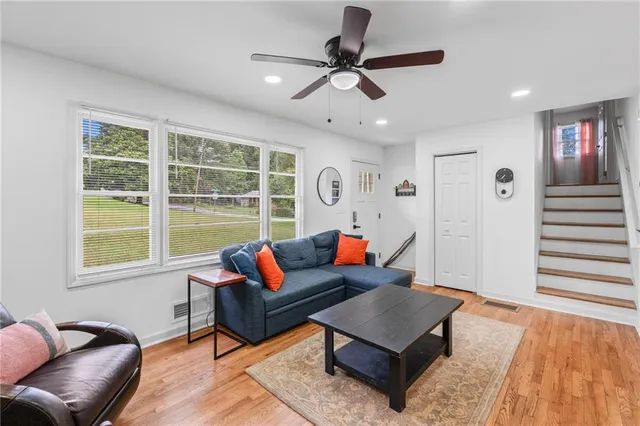 $2,350 | 799 Pine Roc Drive, Stone Mountain, GA 30083