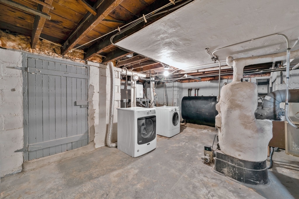 41 Briggs Street Springfield, MA 01151 - Photo 24 of 30 a view of a storage room