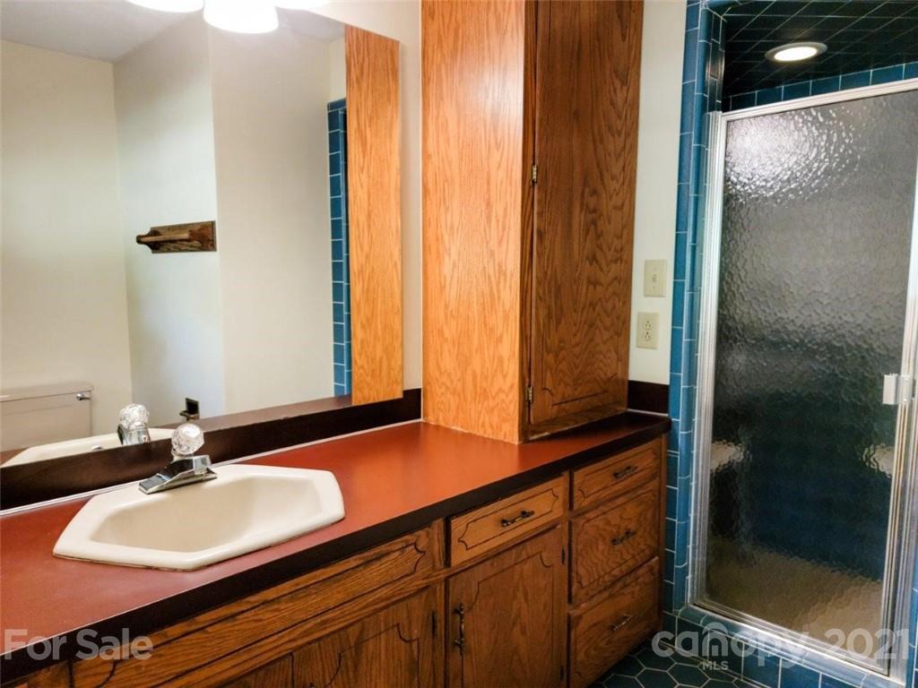 2401 Primm Road Charlotte, NC 28216 - Photo 23 of 46 Gallery Image 23
