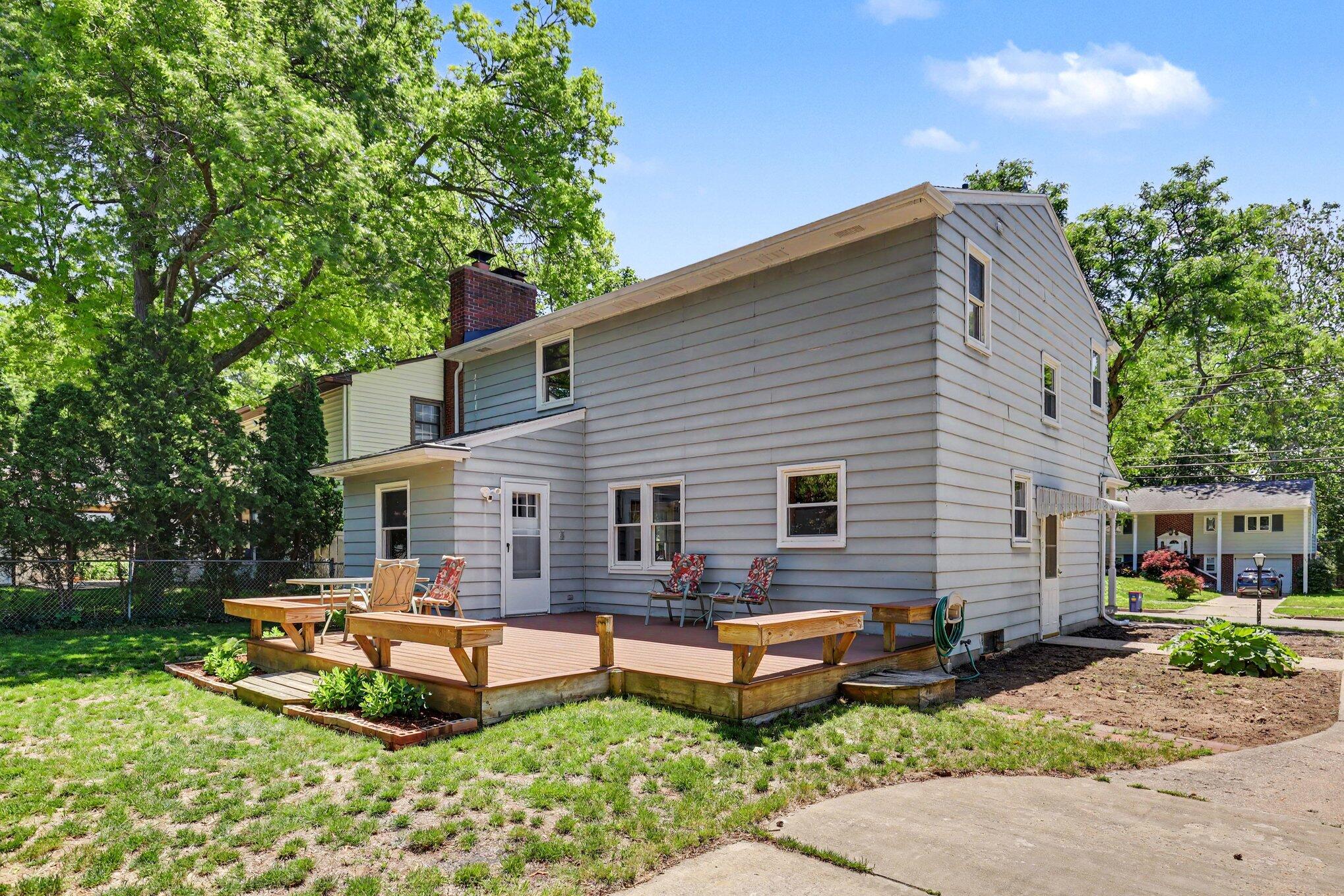 1653 Ridgeview Street Southeast Grand Rapids, MI 49506 - Photo 28 of 30 028_file_8432