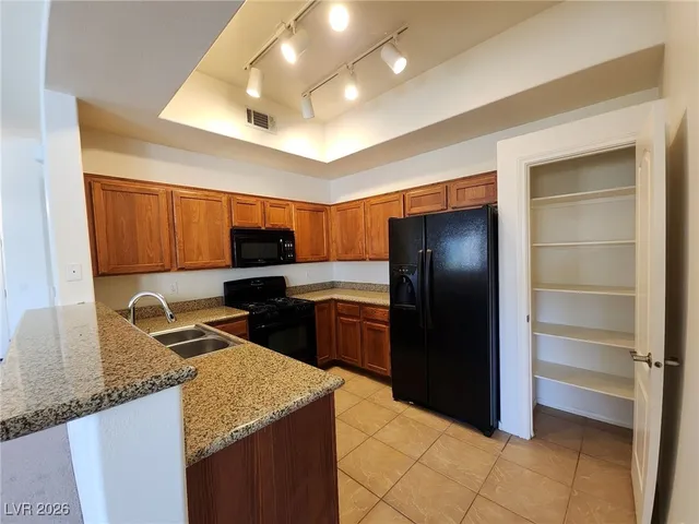 $1,450 | 8985 South Durango Drive, Unit 1172, Las Vegas, NV 89113