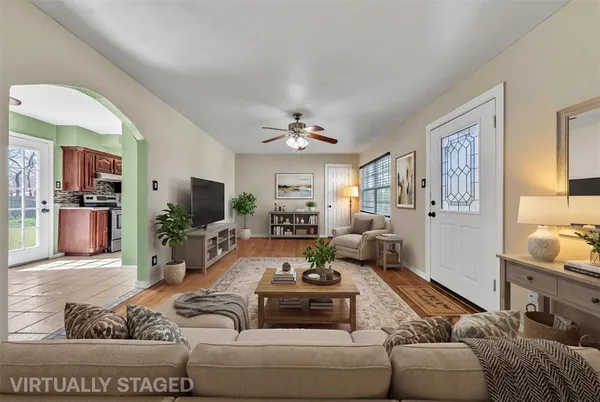 $200,000 | 1112 East Mitchell Street, Arlington, TX 76010