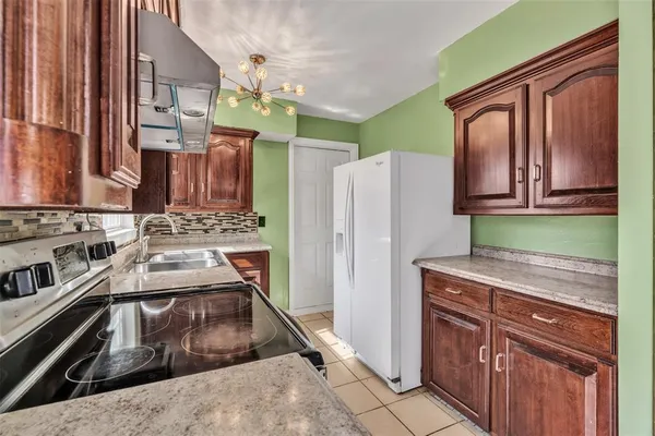 $200,000 | 1112 East Mitchell Street, Arlington, TX 76010