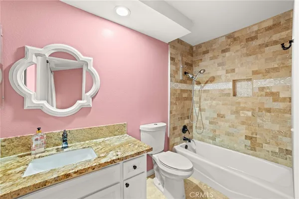 $3,000 | 36529 Vía Abeja, Cathedral City, CA 92234