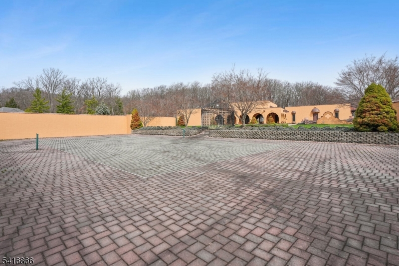 9 Jonathan Smith Road Morristown, NJ 07960 - Photo 42 of 50