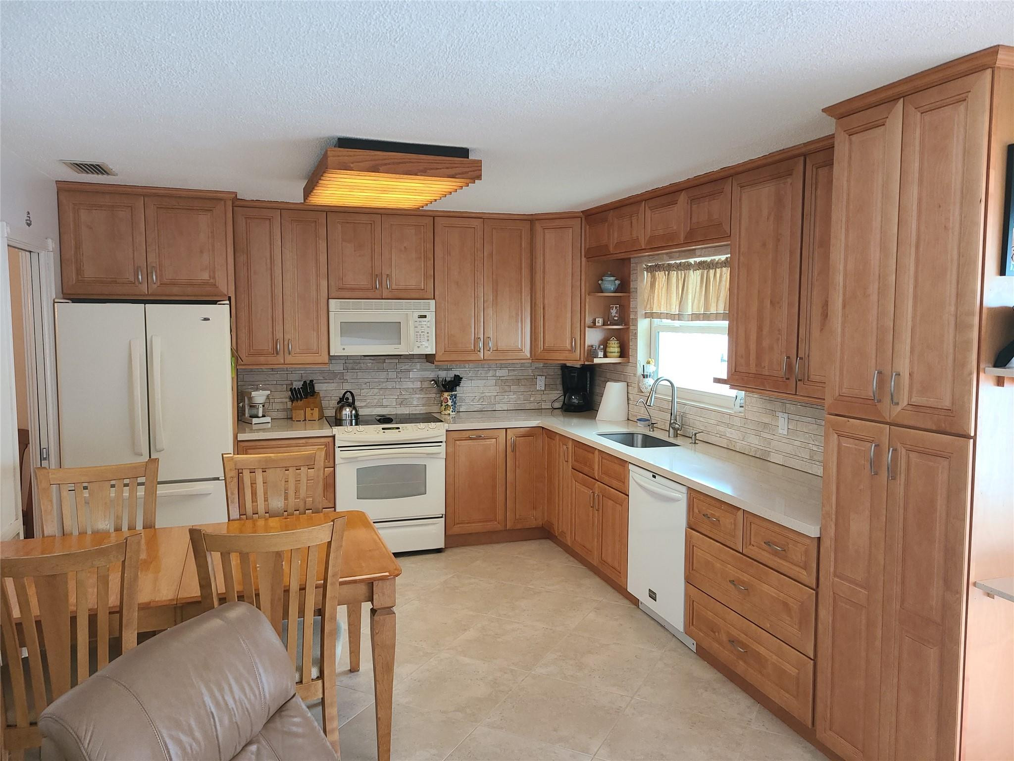 1720 Ardley Road North Palm Beach, FL 33408 - Photo 8 of 26 Photo 8