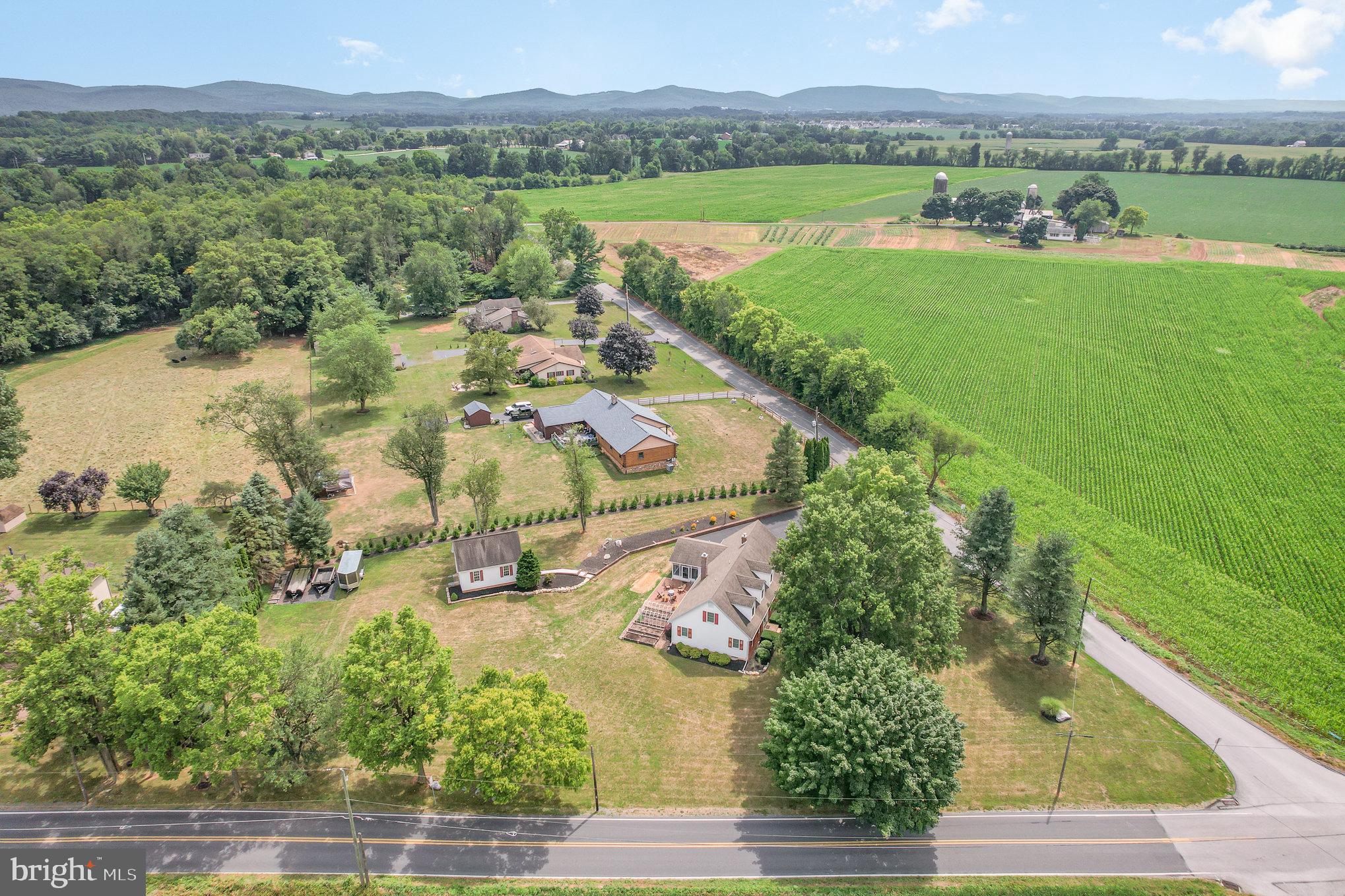 800 Lisburn Road Carlisle, PA 17015 - Photo 3 of 46 Gallery Image 3