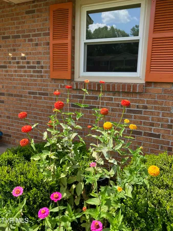 $289,900 | 415 Heritage Drive, Bristol, VA 24201