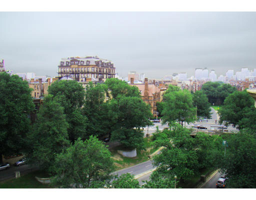 390 Commonwealth Avenue, Unit 710 Boston, MA 02215 - Photo 13 of 14 a view of a city