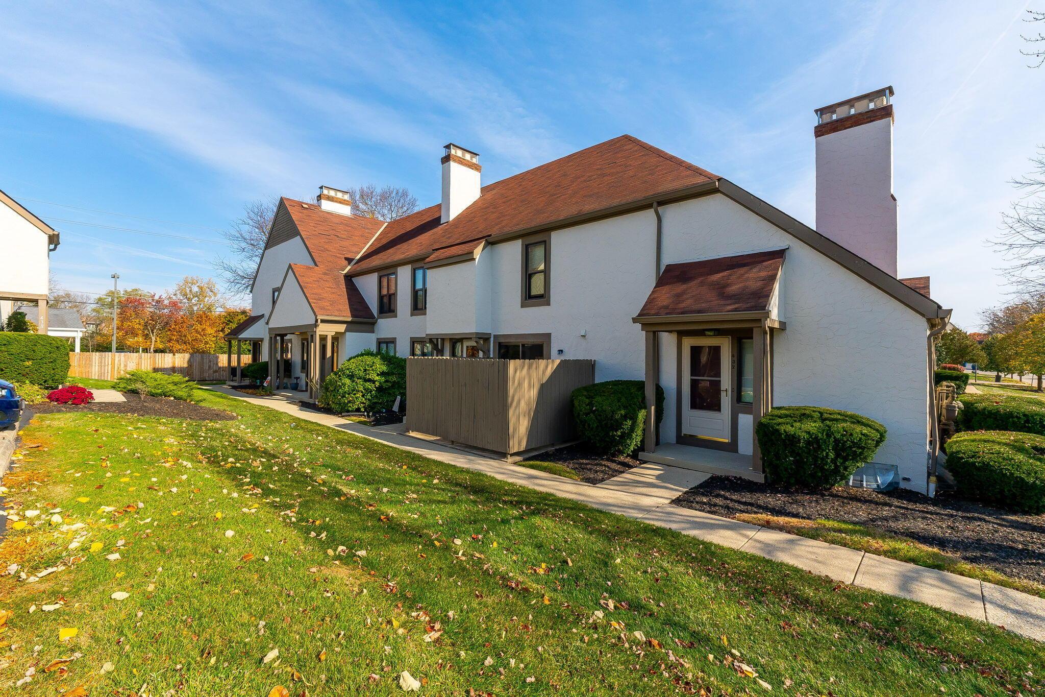 406 Edinburgh Road, Unit 406434 Dublin, OH 43017 - Photo 12 of 31 406-434 Edinburgh Apts-17