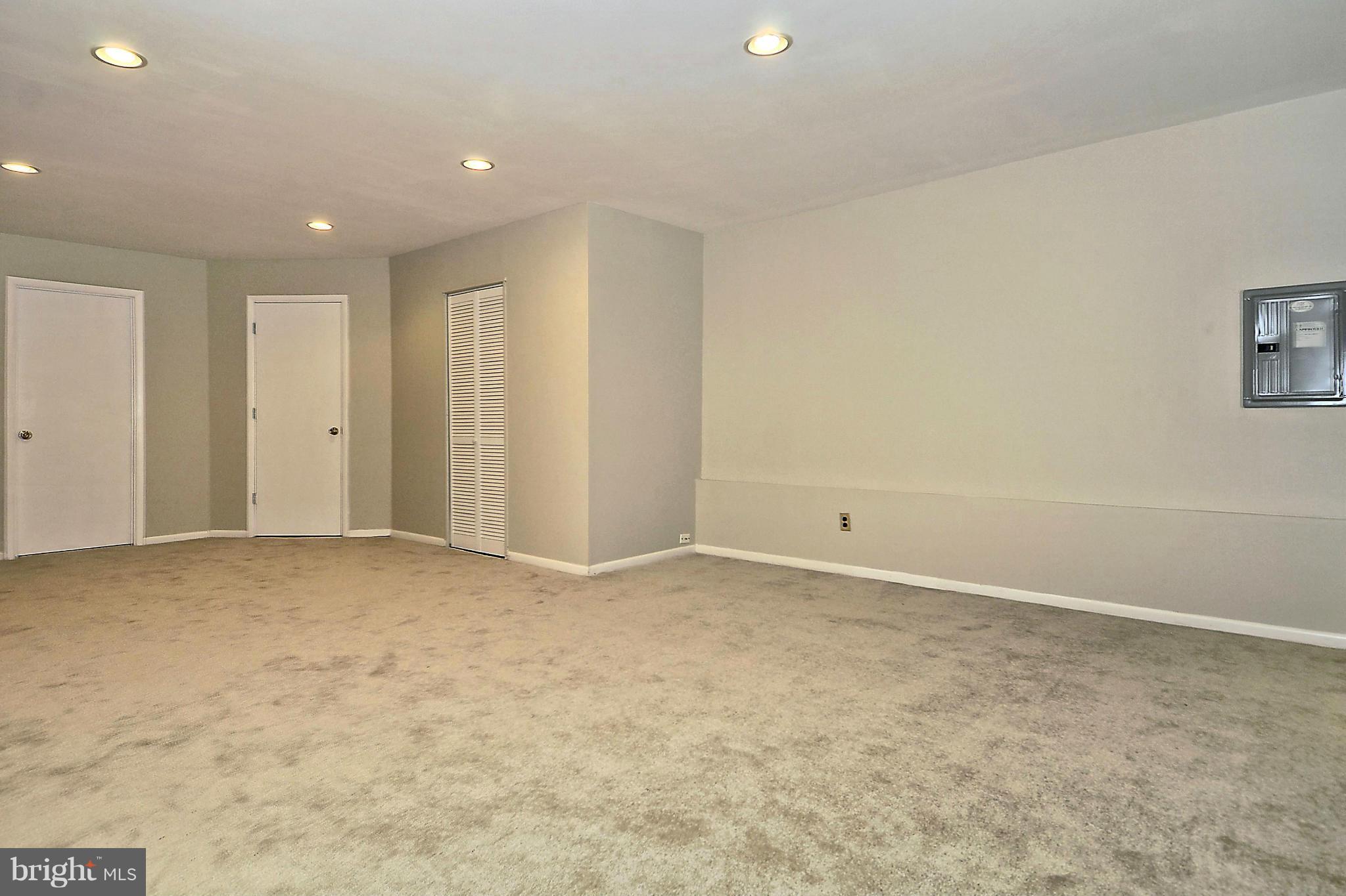 3721 Ferrara Drive Silver Spring, MD 20906 - Photo 18 of 30 Family Room