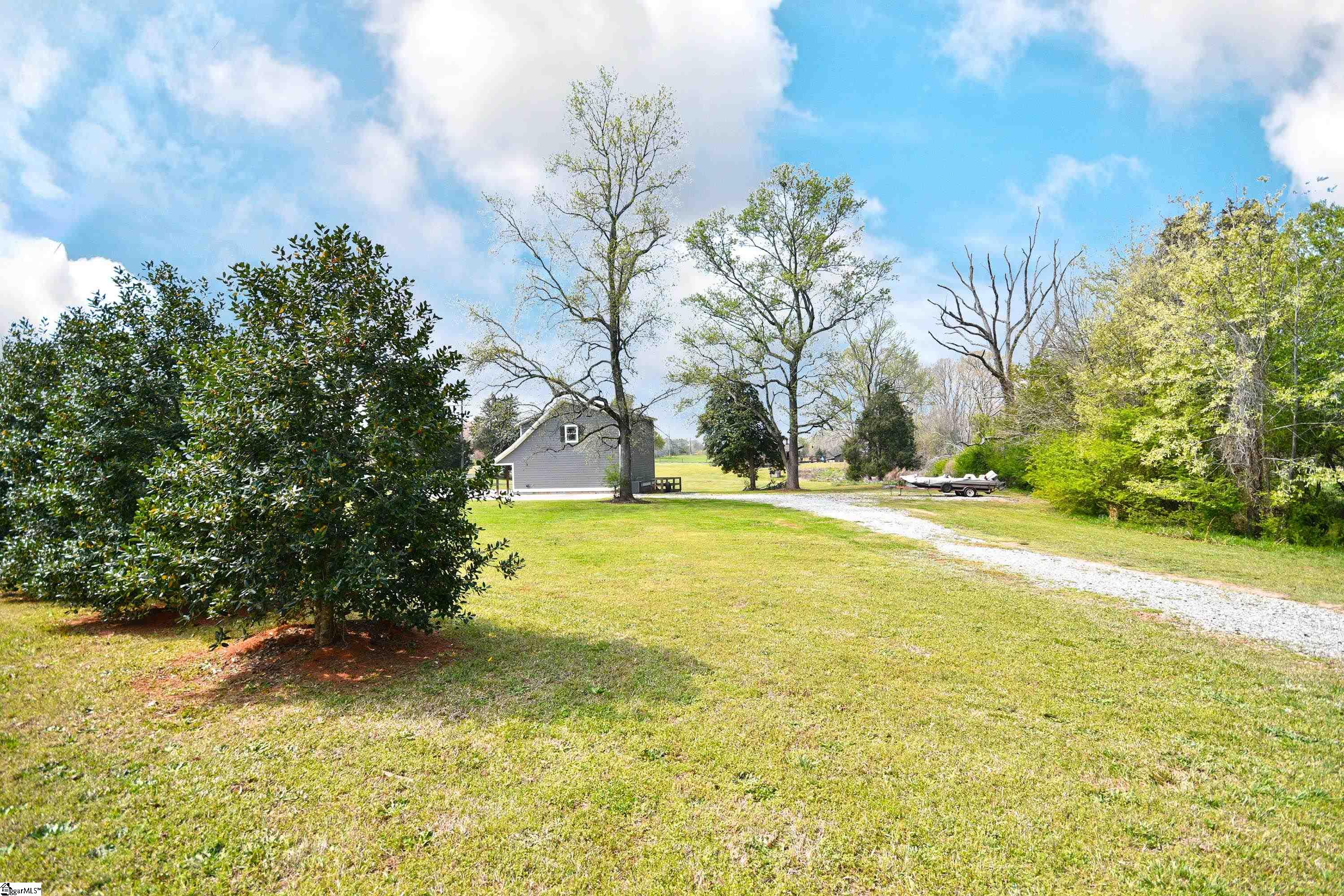 606 Lamar Mitchell Road Belton, SC 29627 - Photo 6 of 41 Gallery Image 6