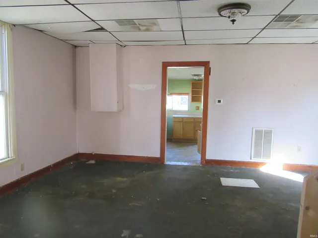 $77,600 | 805 South 17th Street, Elwood, IN 46036