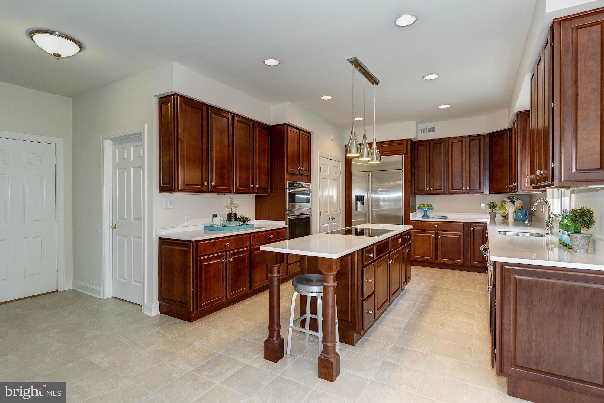 7102 River Road Bethesda, MD 20817 - Photo 10 of 30 Kitchen