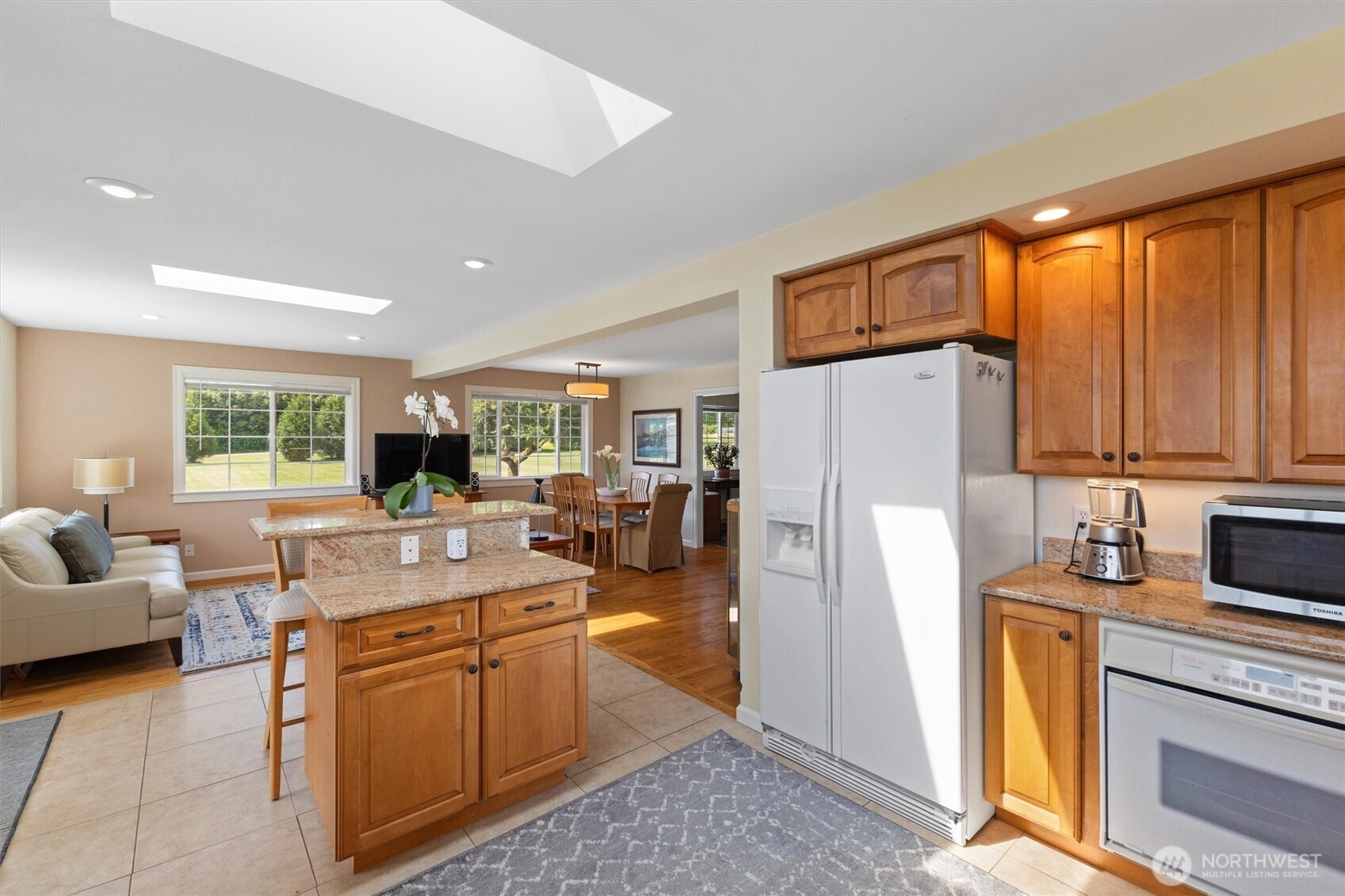 17315 Dubuque Road Snohomish, WA 98290 - Photo 7 of 39