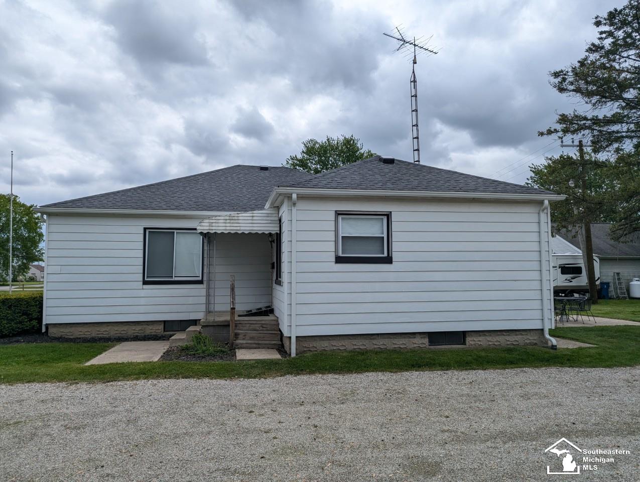 3585 Vivian Road Monroe, MI 48162 - Photo 32 of 32