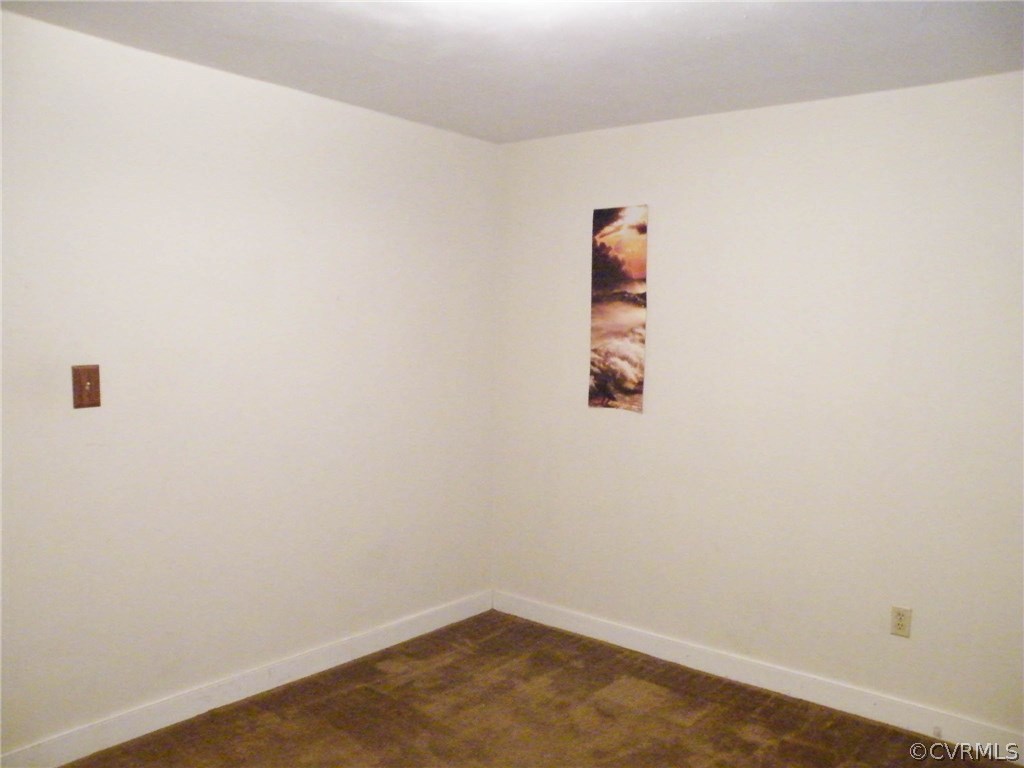 11420 Chalkley Road Chester, VA 23831 - Photo 25 of 43 a room
