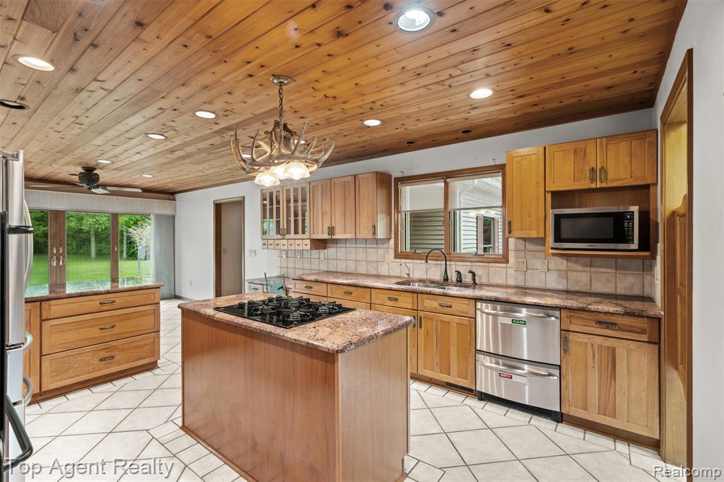 7386 Card Road Smiths Creek, MI 48074 - Photo 16 of 67