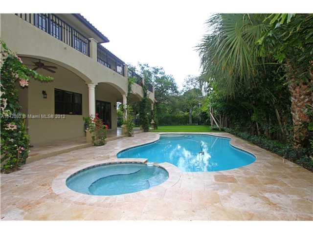 3500 Frantz Road Coconut Grove, FL 33133 - Photo 17 of 19 Gallery Image 17