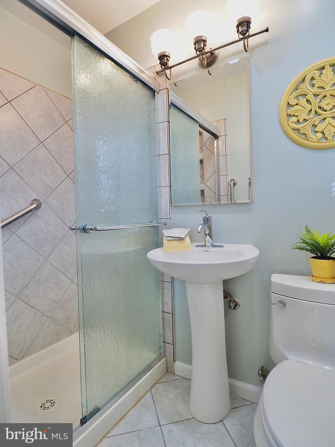 6901 Huntsman Boulevard Springfield, VA 22153 - Photo 17 of 23