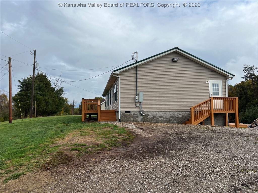 16334 Jerrys Run Road Fraziers Bottom, WV 25082 - Photo 3 of 33 Gallery Image 3