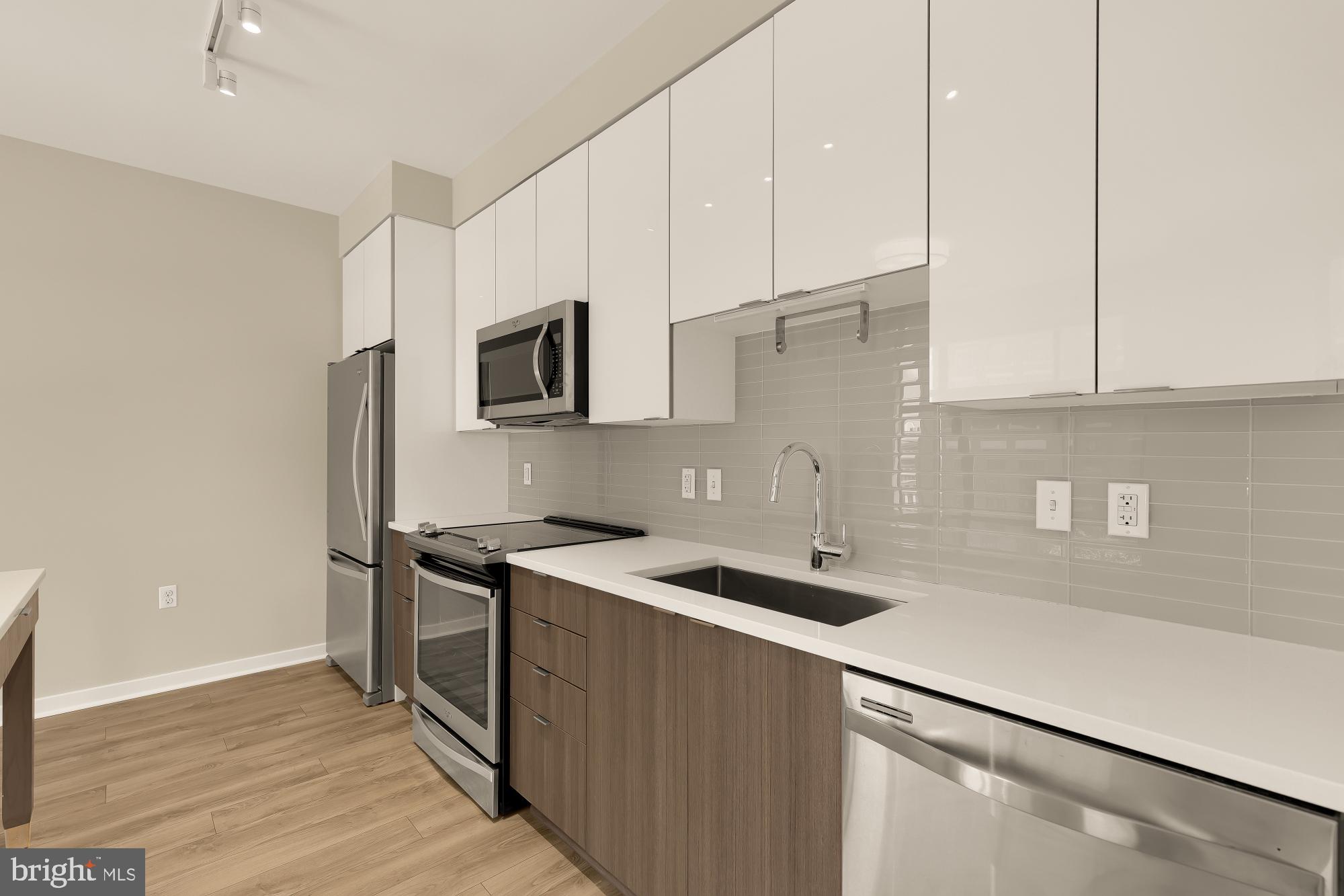 911 2nd Street Northeast, Unit 507 Washington, DC 20002 - Photo 9 of 24
