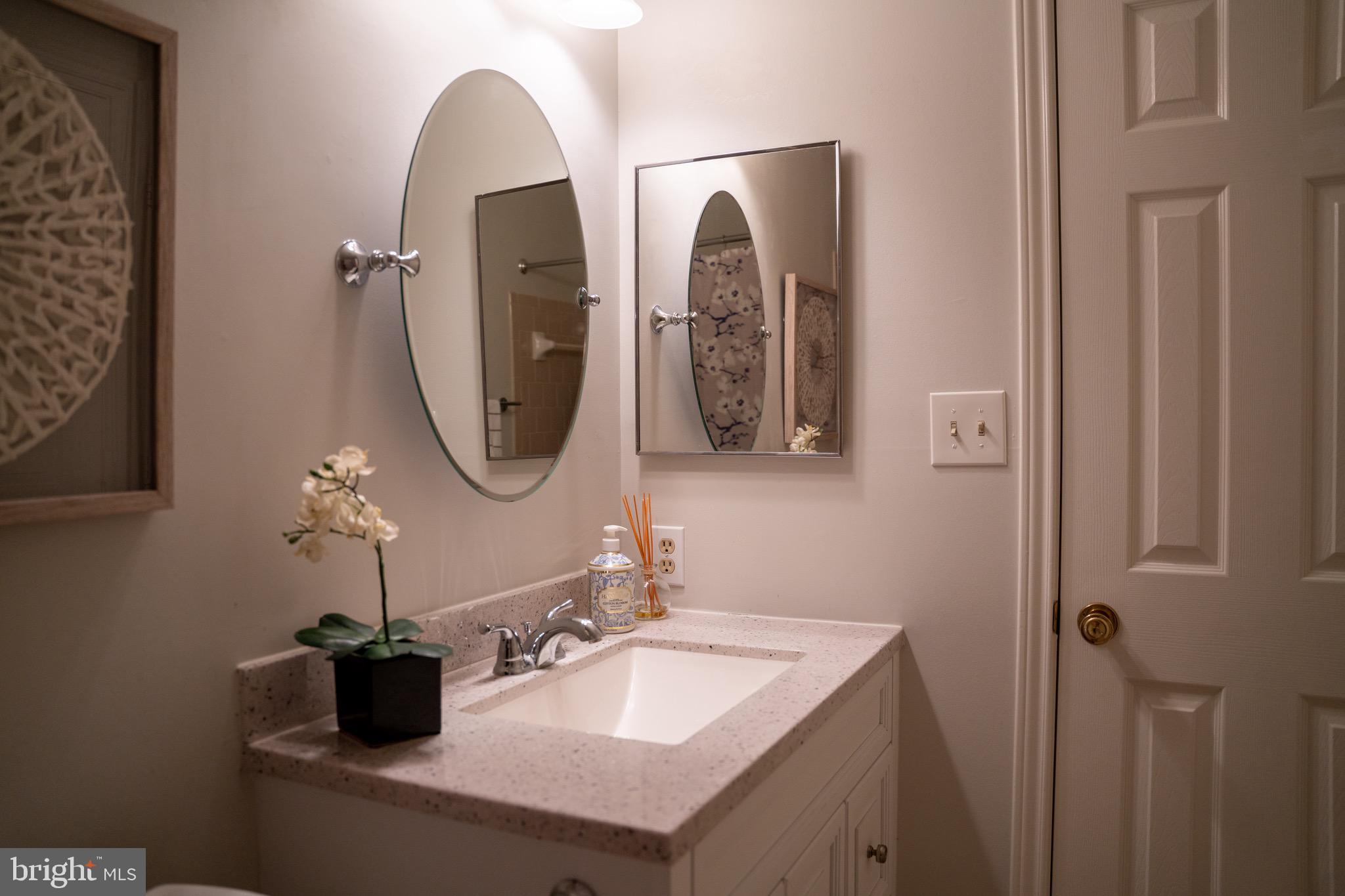 21001 Timber Ridge Terrace, Unit 103 Ashburn, VA 20147 - Photo 18 of 31 Gallery Image 18